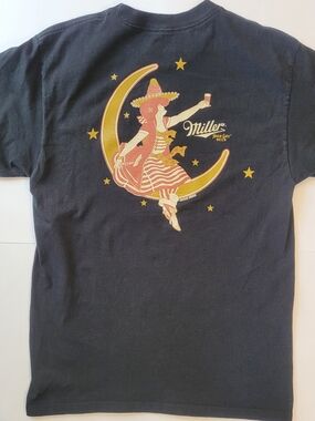 Tee Luv Miller High Life "Girl in the Moon" Vintage Graphic Tee - Medium